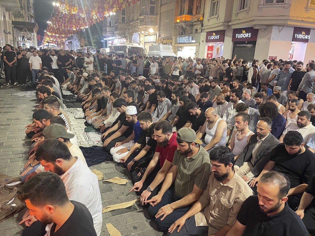 Müslümanlar Leman'a Karşı Kıyam Ediyorlar 3
