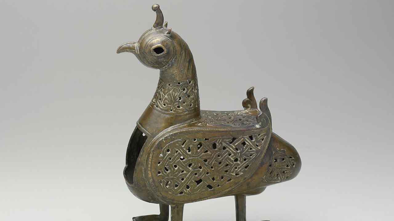 Kus Bicimli Tutsuluk