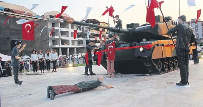 650X344 Denizlideki Tank Anit Torenle Acildi 1500238126750