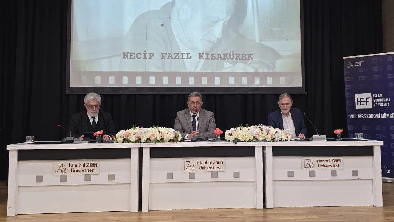 "Necip Fazıl ve Gençlik" programı İZÜ’de yapıldı