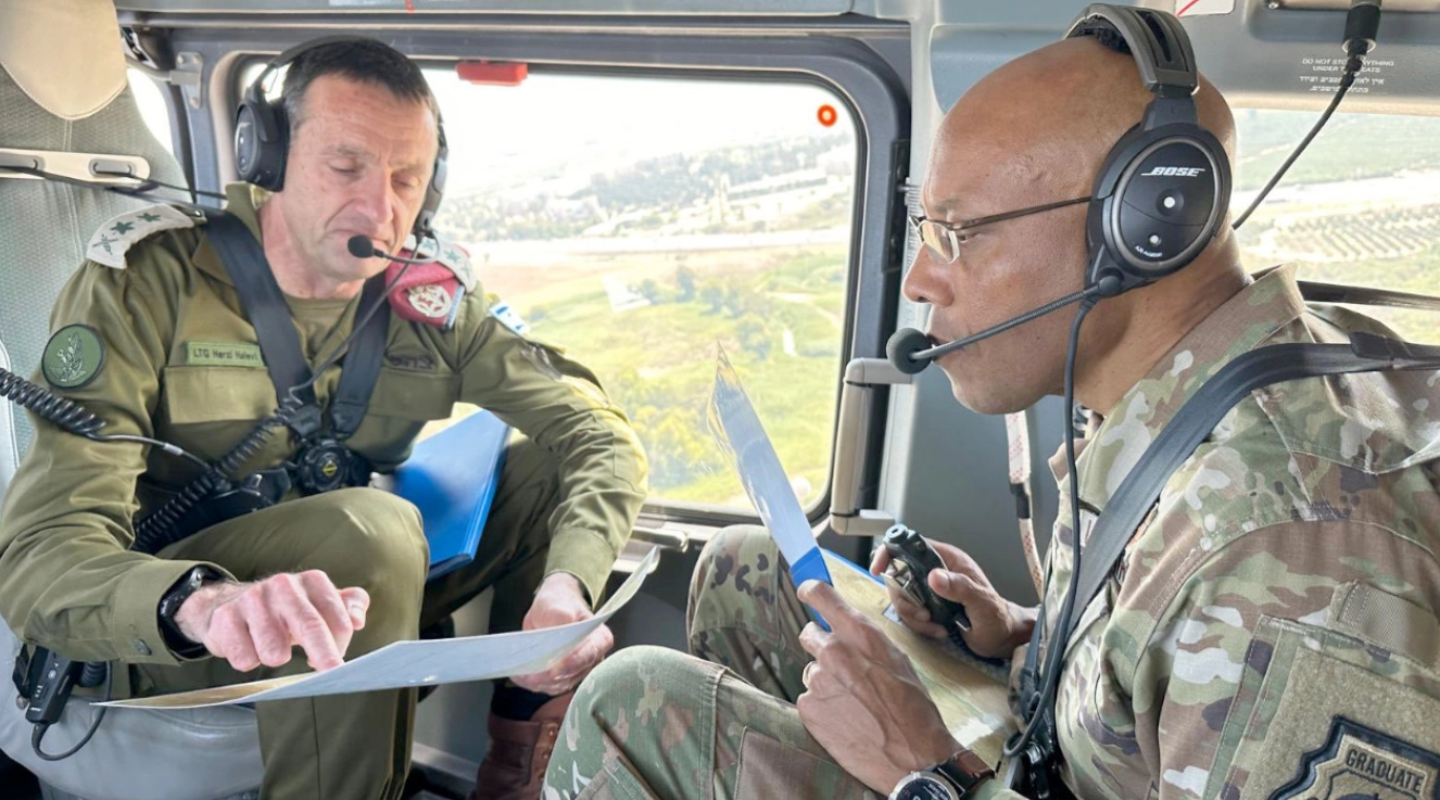 İsrail, ABD mürettebatı için İran operasyonunu durdurdu