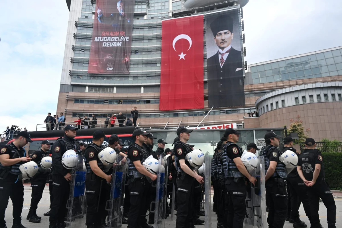 Devlet CHP’ye girdi