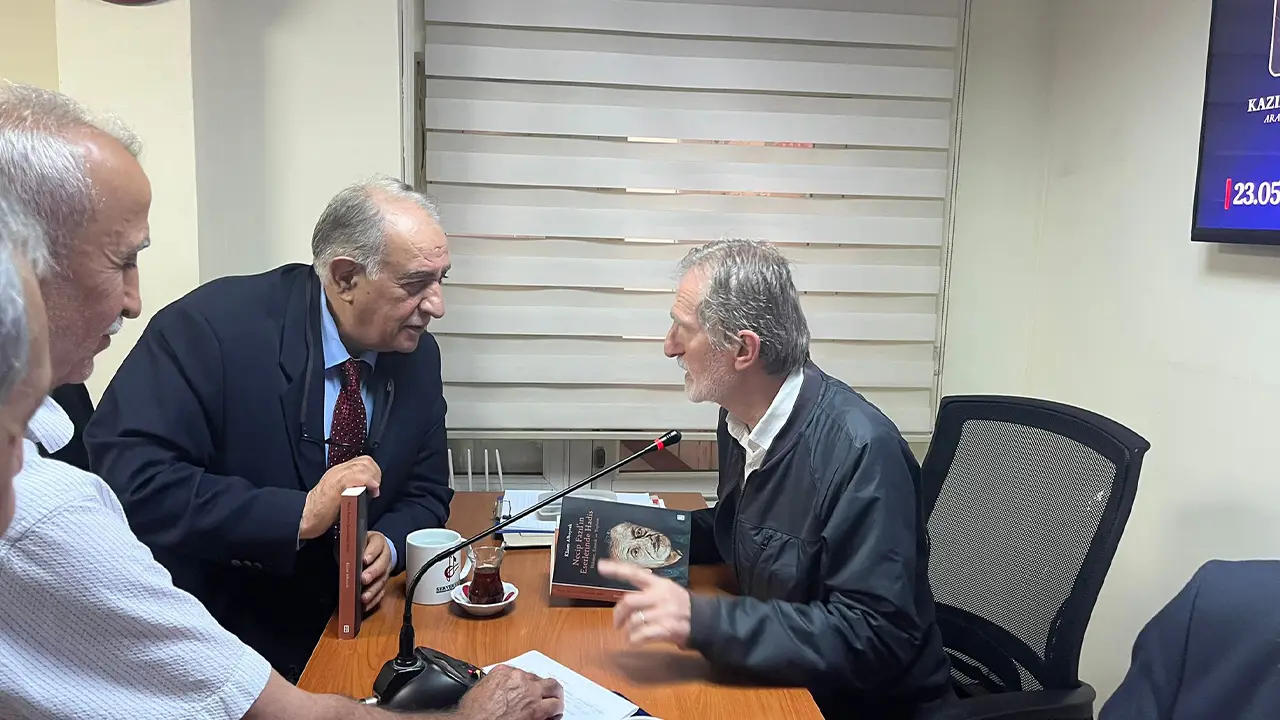 Server Vakfı Kazım Albayrak Imza.psd3