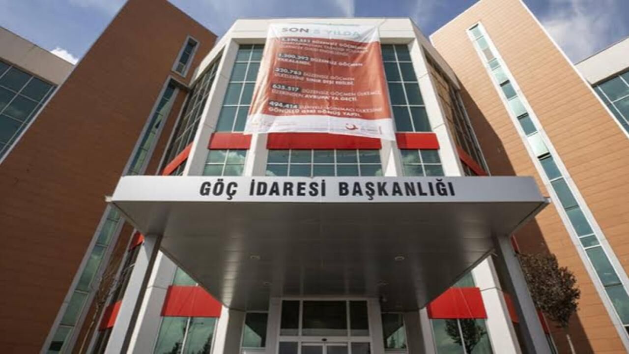 Muhacirlere zulmeden Göç İdaresi'nde 4 genel müdür görevden alındı