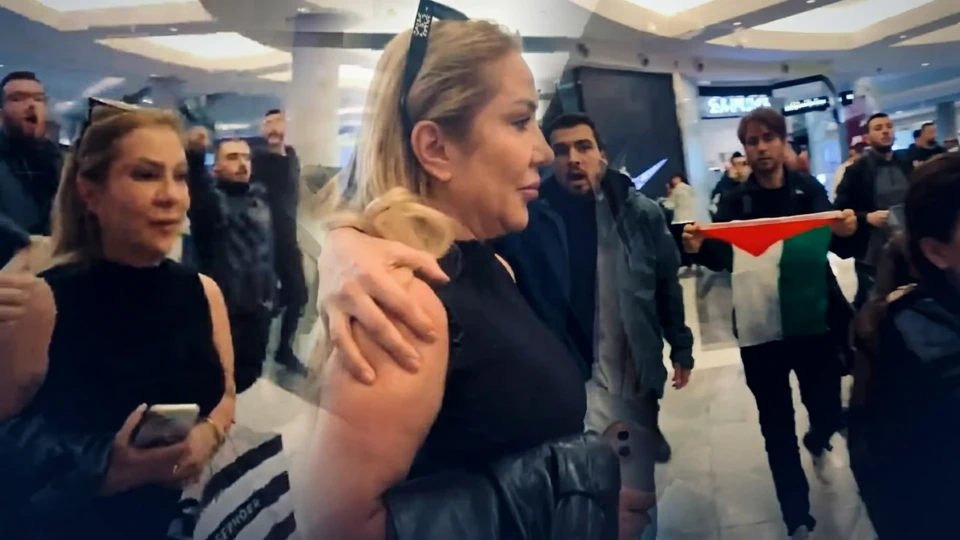 Yahudi terörist İstanbul'da protesto edildi: Çocukları öldürmek nasıl bir his?