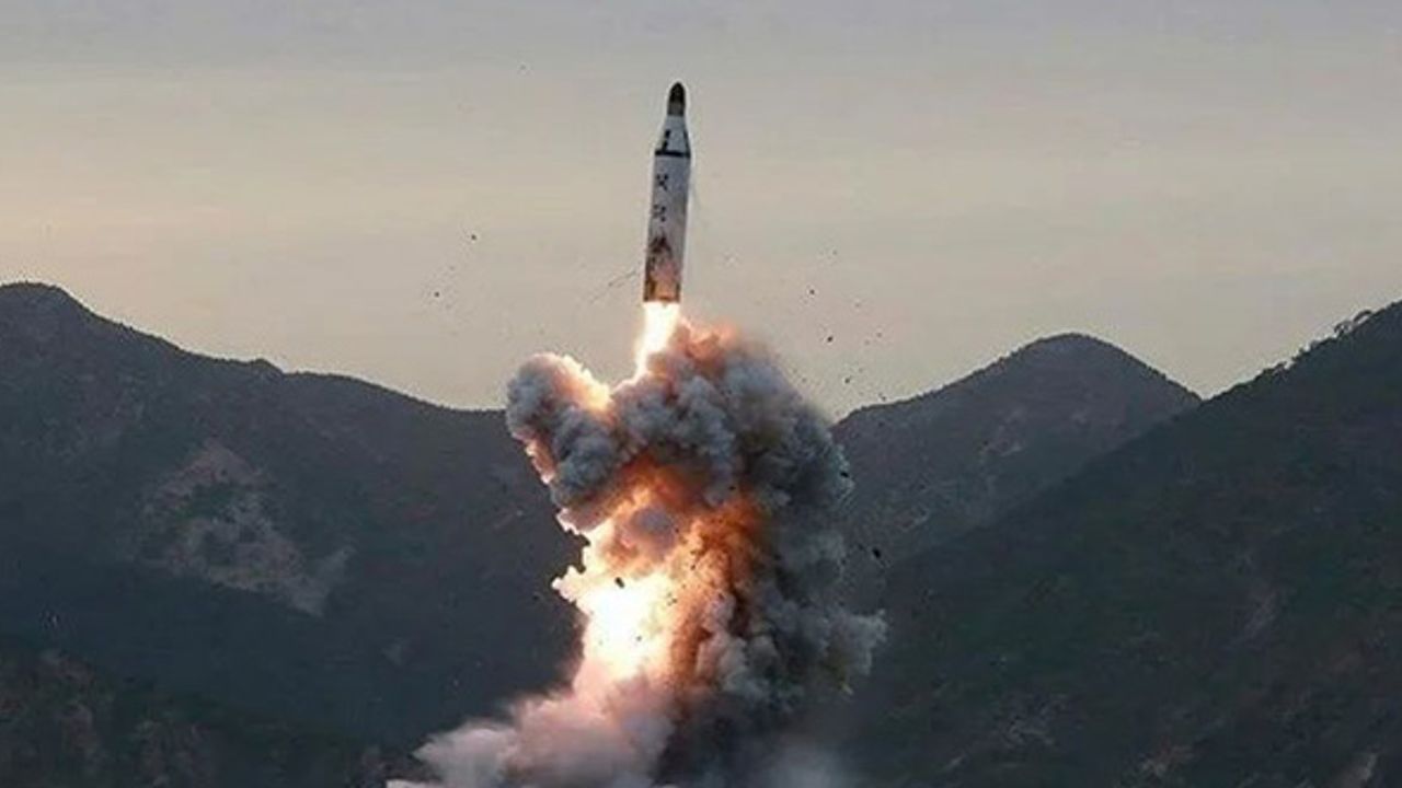 Japonya: Kuzey Kore balistik füze denemesi yaptı