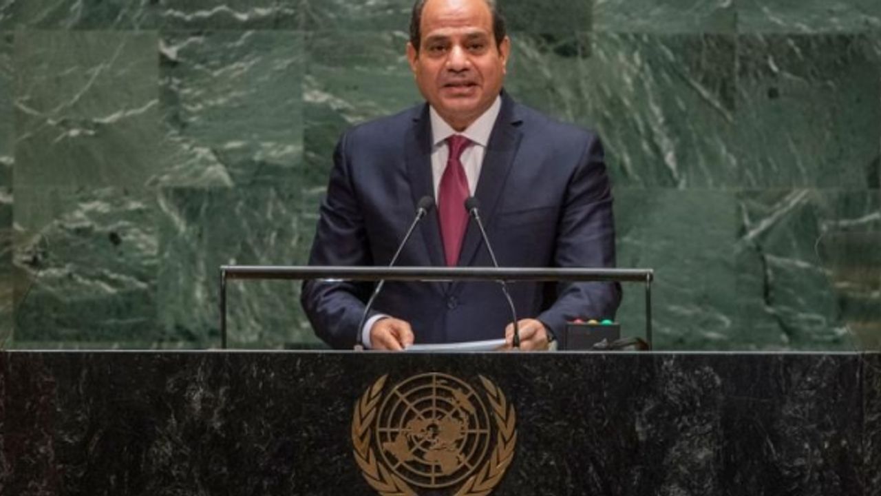 Sisi'den 'Rönesans Barajı' hakkında hukuki anlaşma çağrısı