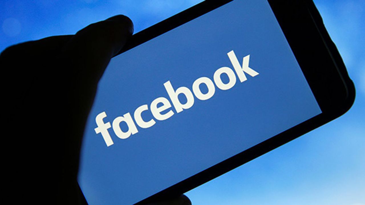Facebook telif hakları için ödeme yapacak