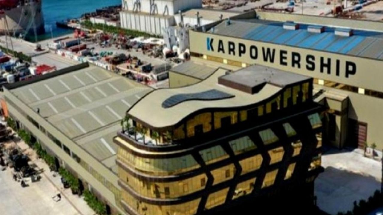 Karpowership Lübnan'a elektriği kesti