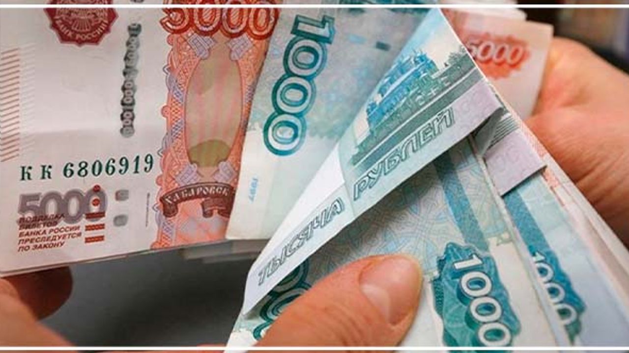 Rus rublesi değer kaybediyor