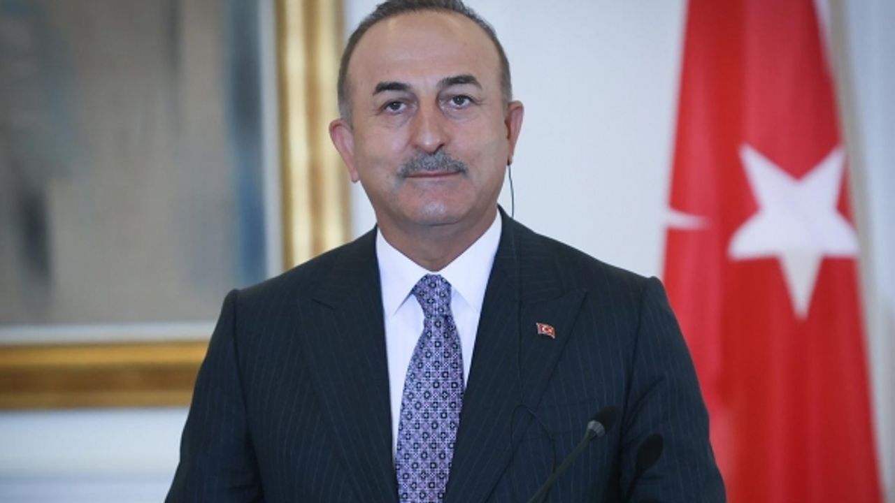 Bakan Çavuşoğlu, Endonezyalı mevkidaşı Marsudi ile telefonda görüştü