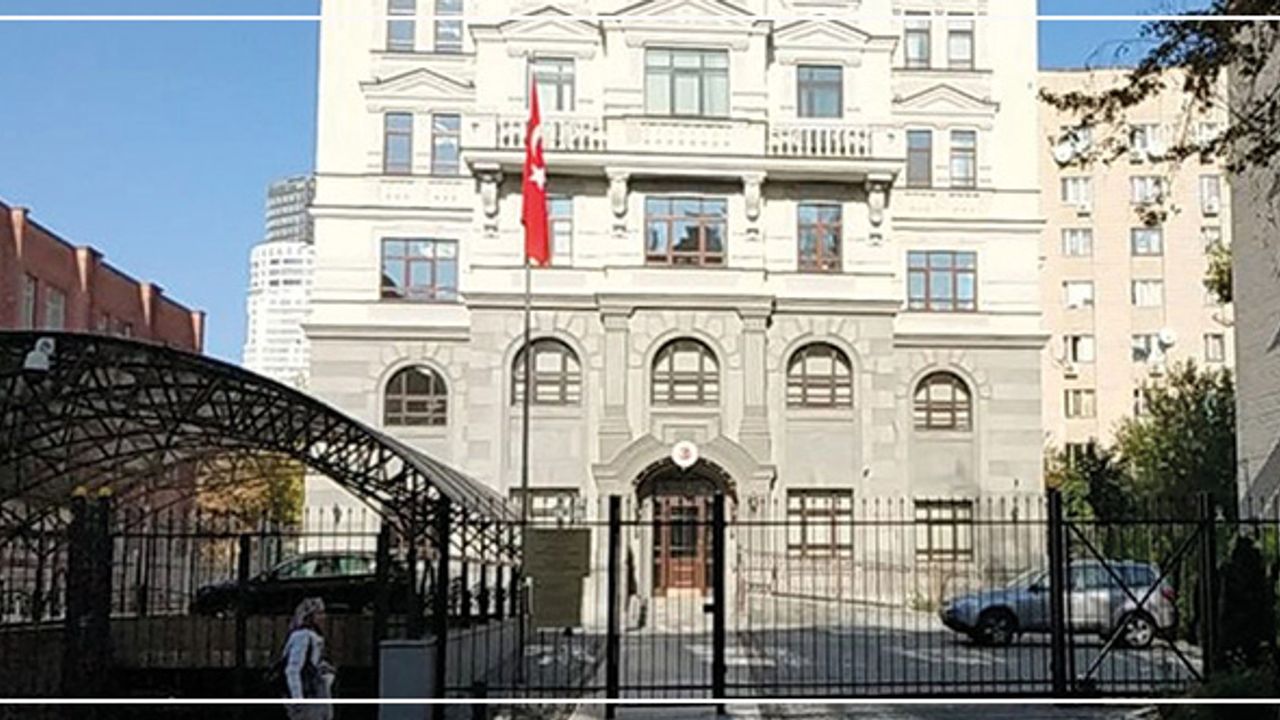 Türkiye'nin Kiev Büyükelçiliği, Çernivtsi kentine taşınıyor