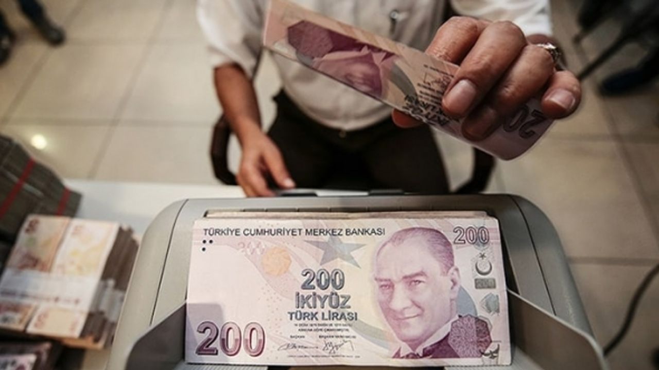 Kur Korumalı Mevduat stratejisi de tutmadı: Parayı değiştirin