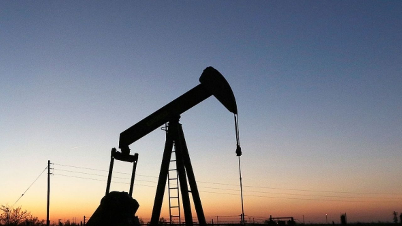Brent petrolün varil fiyatı 109,07 dolar