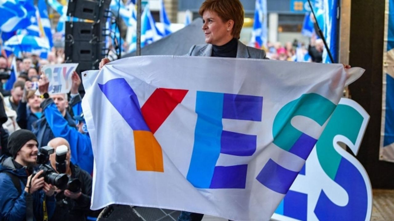 İskoçya'dan bağımsızlık referandumu kararı: Tarih açıklandı
