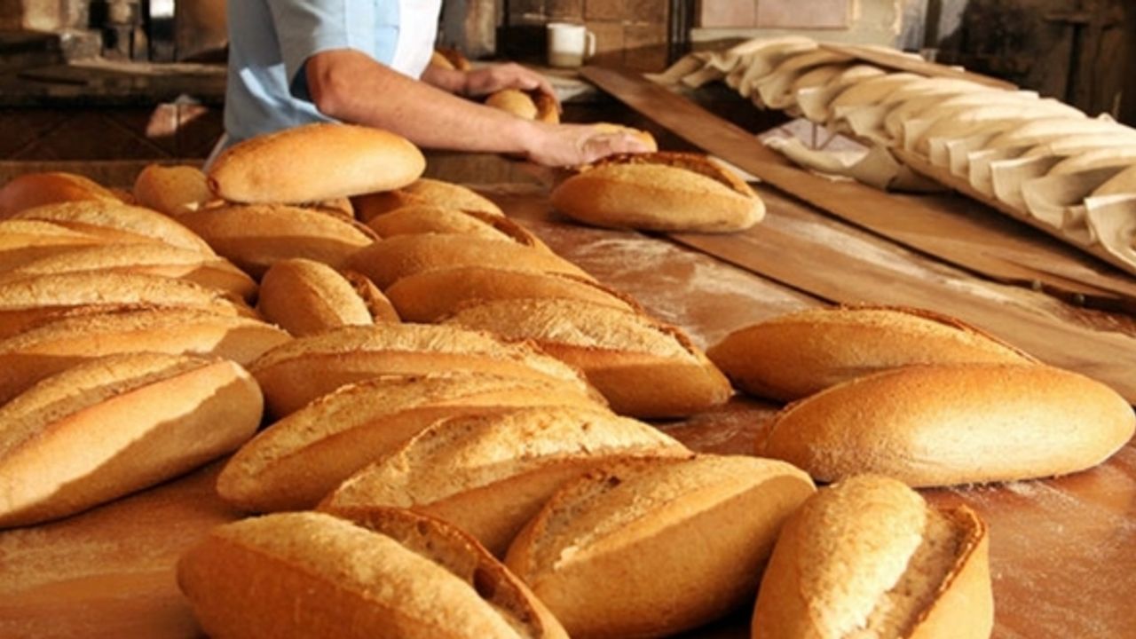 210 gram ekmeğin fiyatı 4 lira oldu