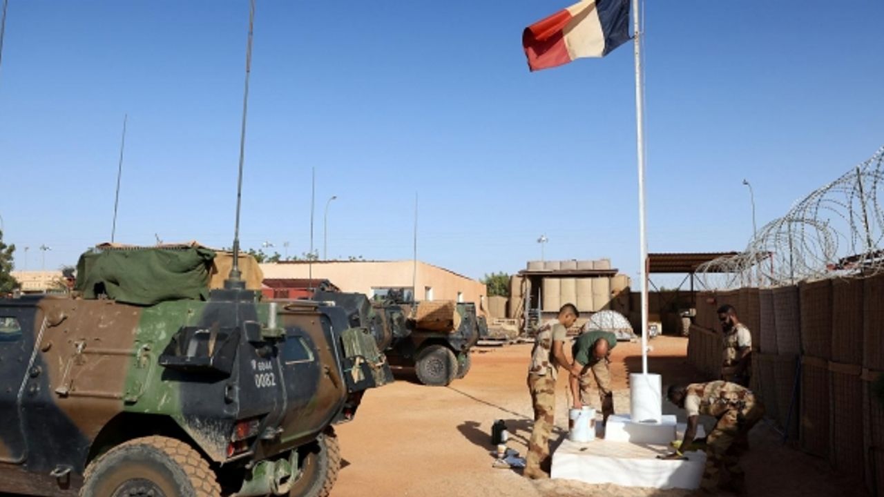 Fransa, Mali’den çekiliyor