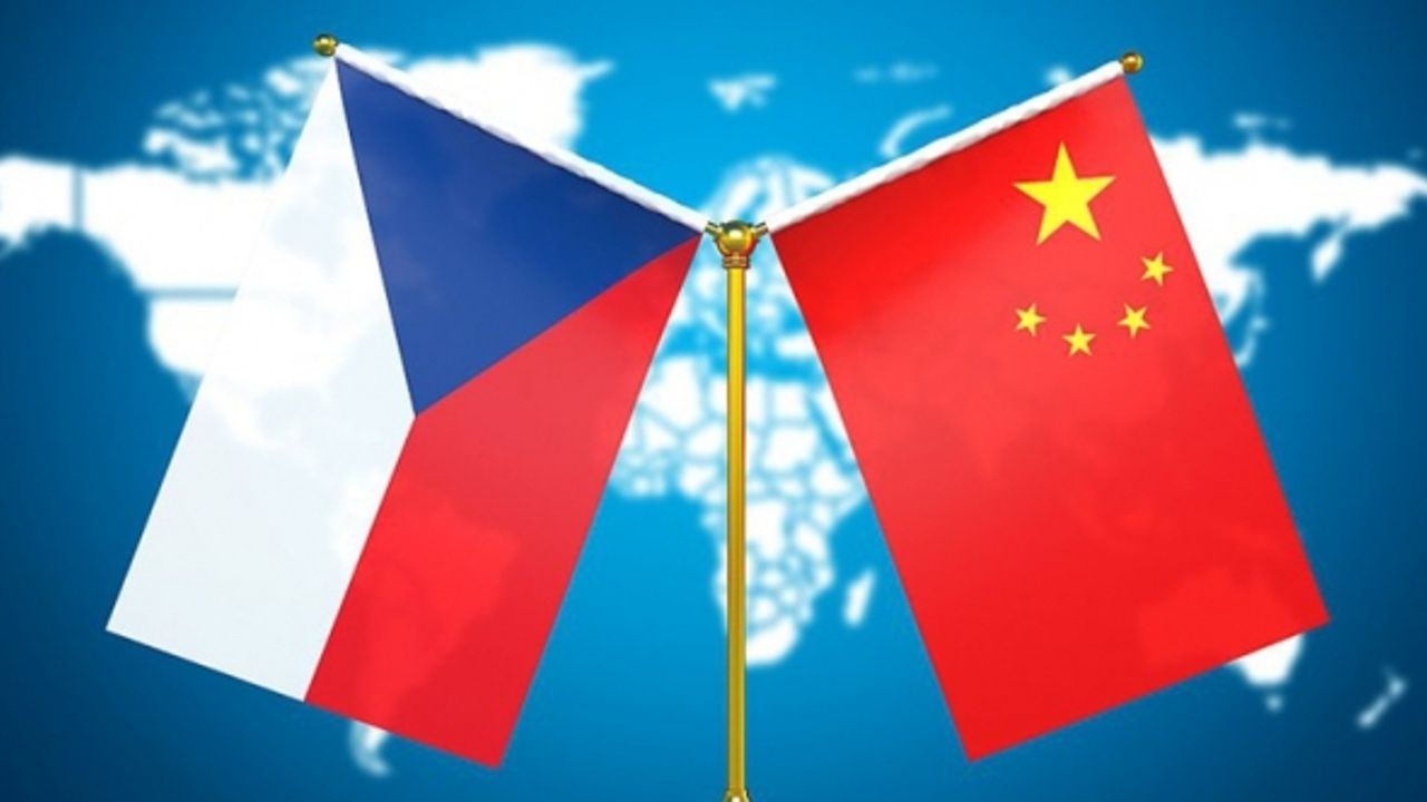 Çin, Çekya'nın Tayvan lideri ile görüşmesini protesto etti