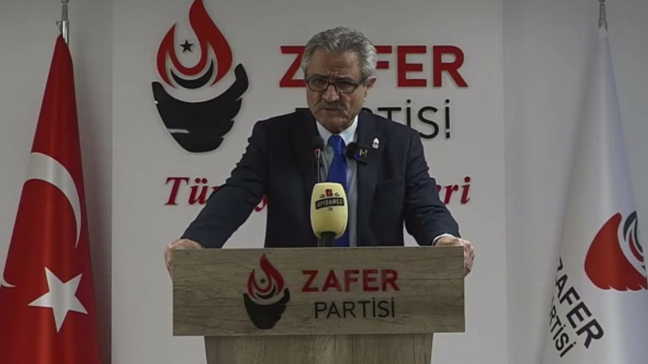 Lütfü Şahsuvaroğlu, Zafer Partisi’nin başkan yardımcılığından istifa etti