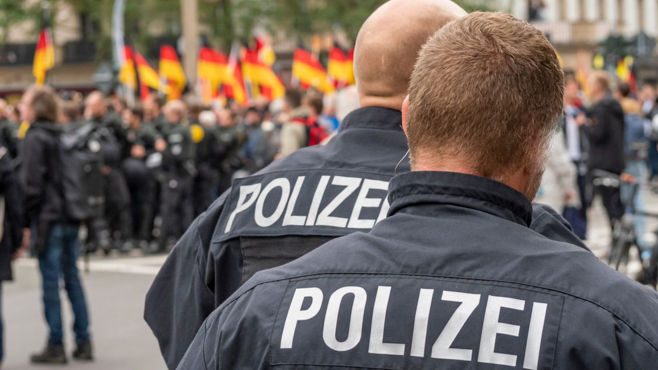 Almanya’da 2022 yılında cami ve Müslümanlara karşı 569 suç işlendi