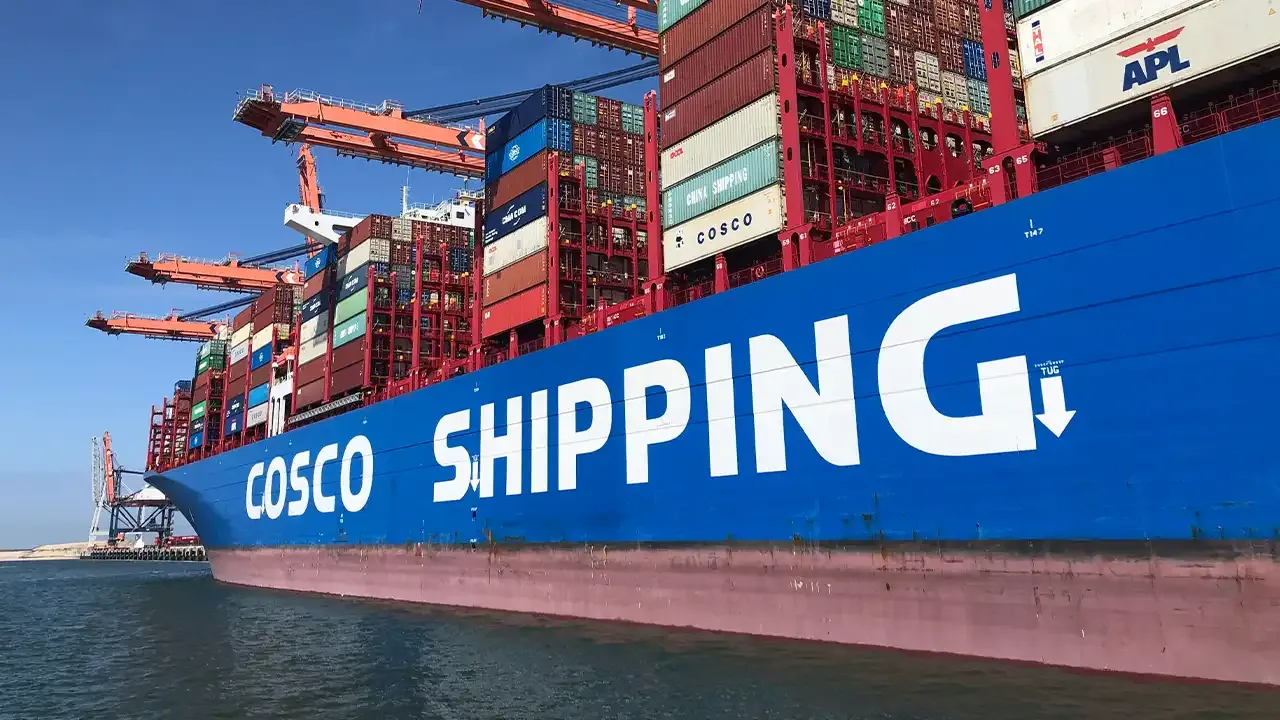 Çinli şirket Cosco, Mısır limanından yüzde 25 hisse satın aldı