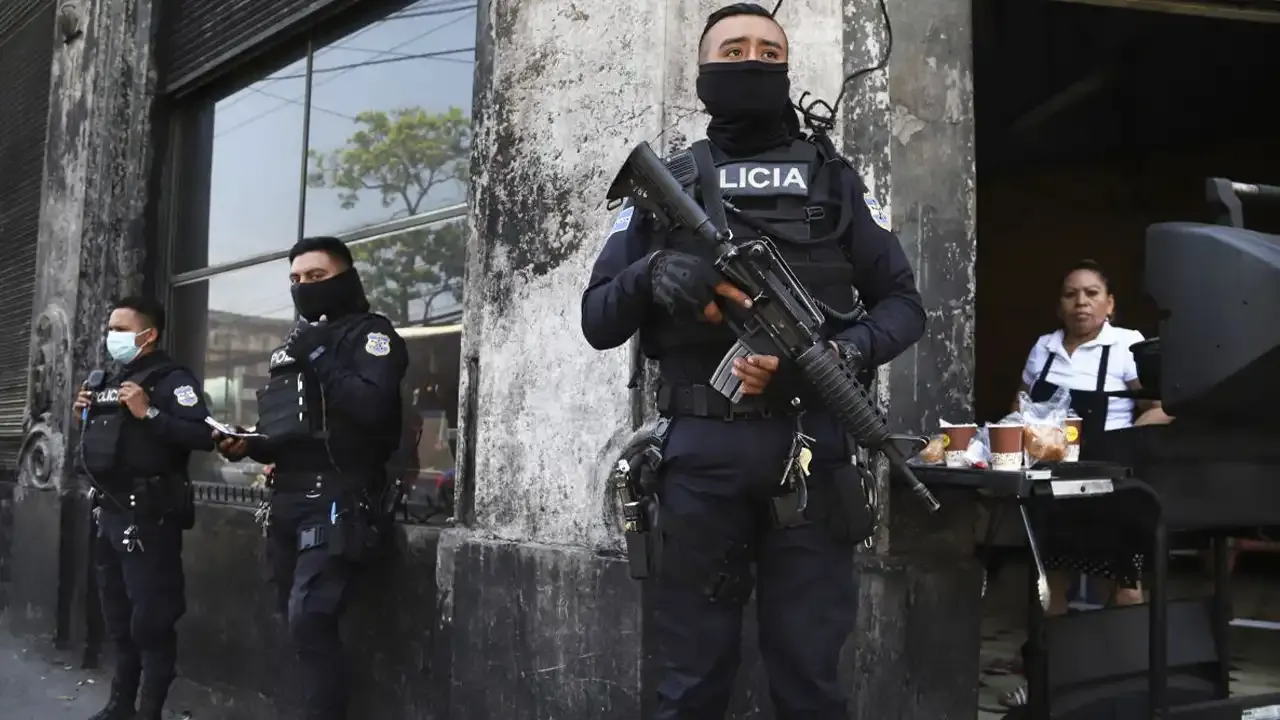 El Salvador'da OHAL 30 gün daha uzatıldı