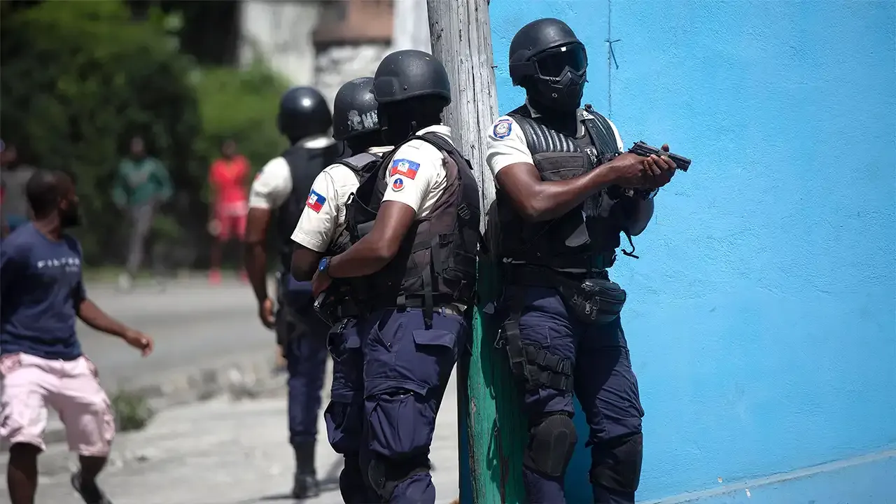 Kanada, Haiti polisine 73 milyon dolar destek sağlayacak