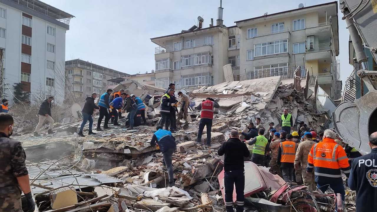 Malatya'da her 4 binadan 1'i yıkıldı ya da ağır hasar aldı