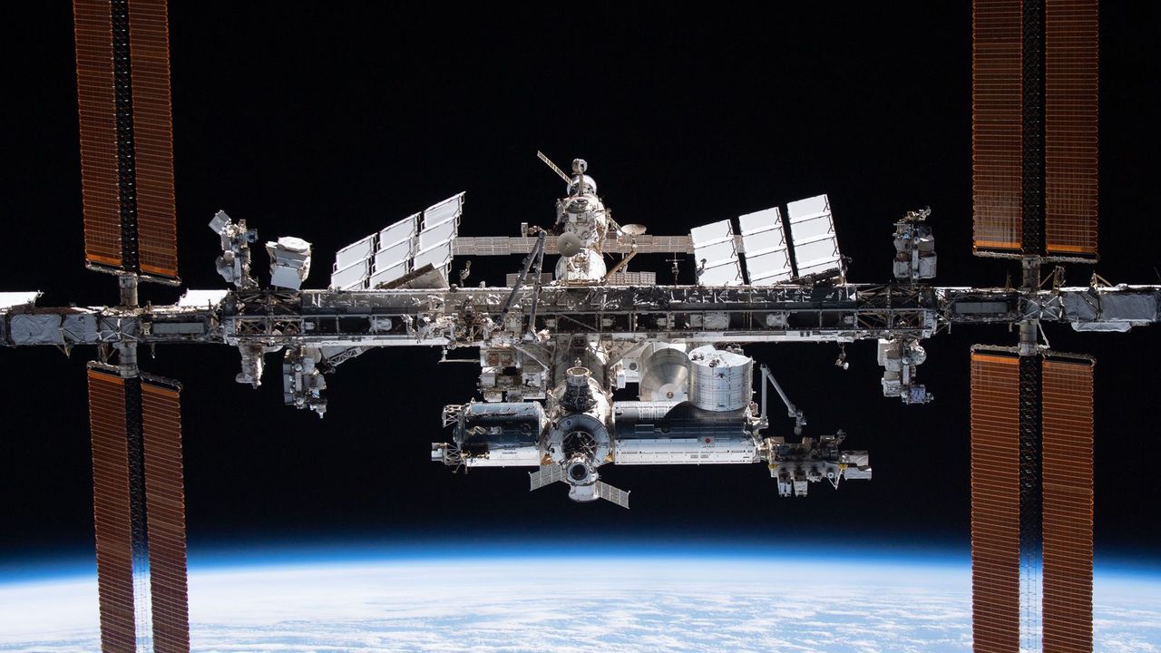 NASA, ISS'yi yok etmek için 180 milyon dolar harcayacak