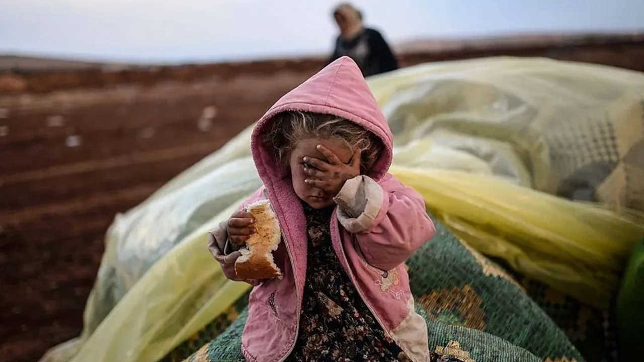 Suriye'de manzara: Bombardıman, deprem, açlık, tecrit!