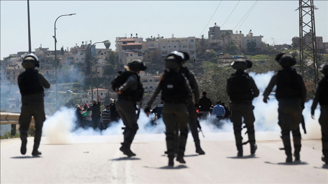 İsrail, Batı Şeria'da bir Filistinliyi öldürdü