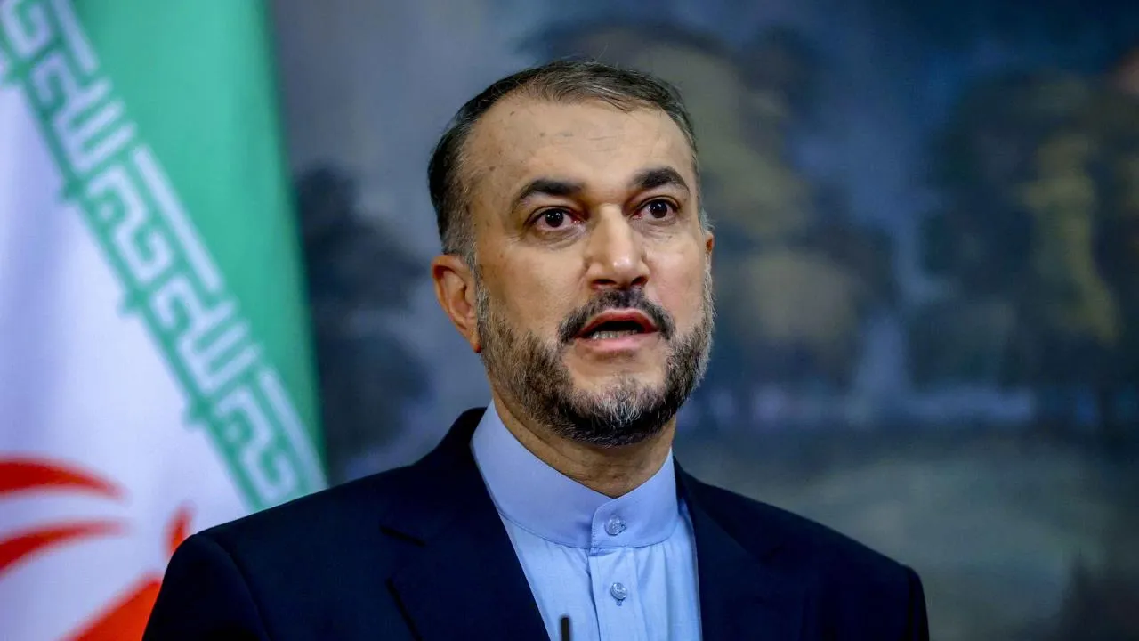 İran Dışişleri Bakanı Abdullahiyan, Cezayirli mevkidaşı Attaf ile ikili ilişkileri görüştü