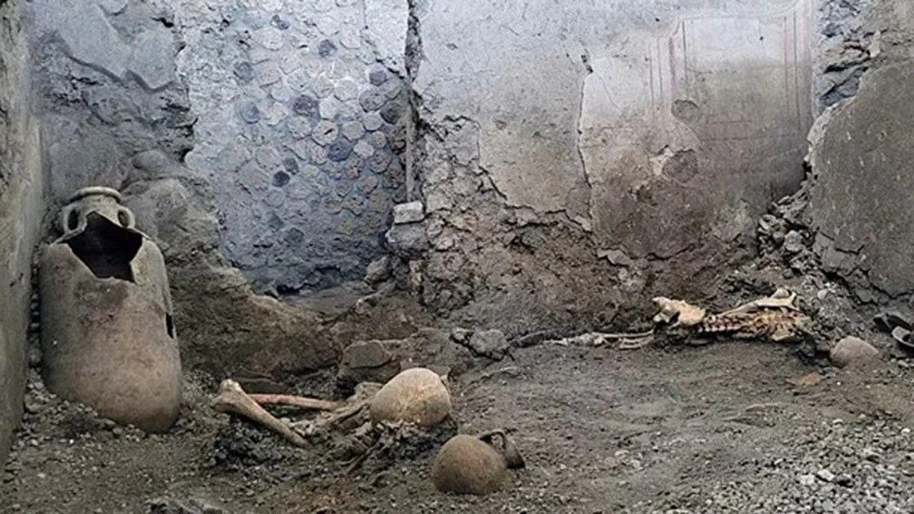 Pompei'de ölen kişilere ait yeni kalıntılar bulundu