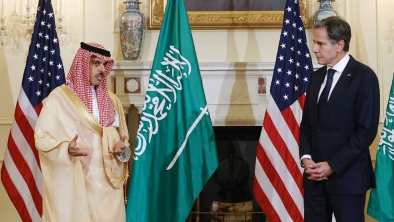 ABD Dışişleri Bakanı, Suudi Arabistan ziyaretine başladı