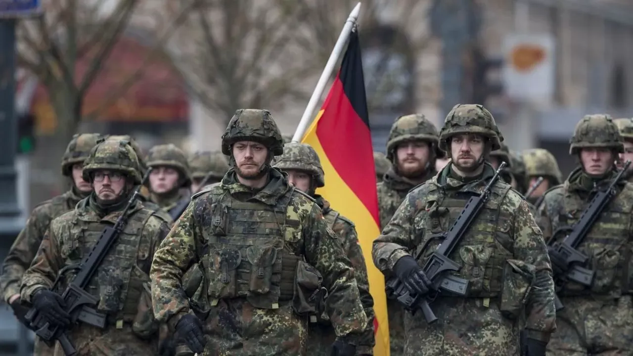 Almanya, Litvanya'ya 4 bin kalıcı asker göndermek istiyor
