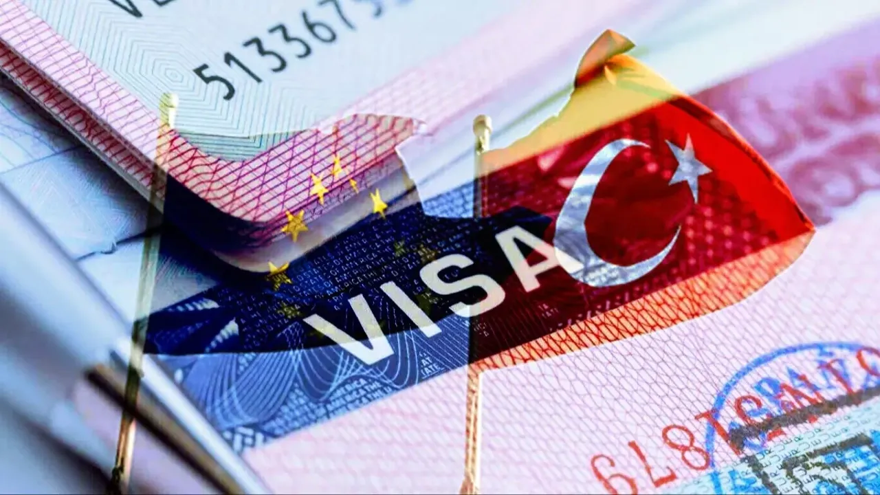 AB: Türkiye ile vize serbestisi sonbaharda görüşülecek