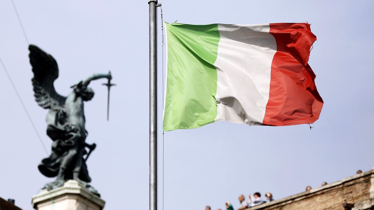 İtalya'dan bankaların ‘ekstra’ kazançlarına vergi