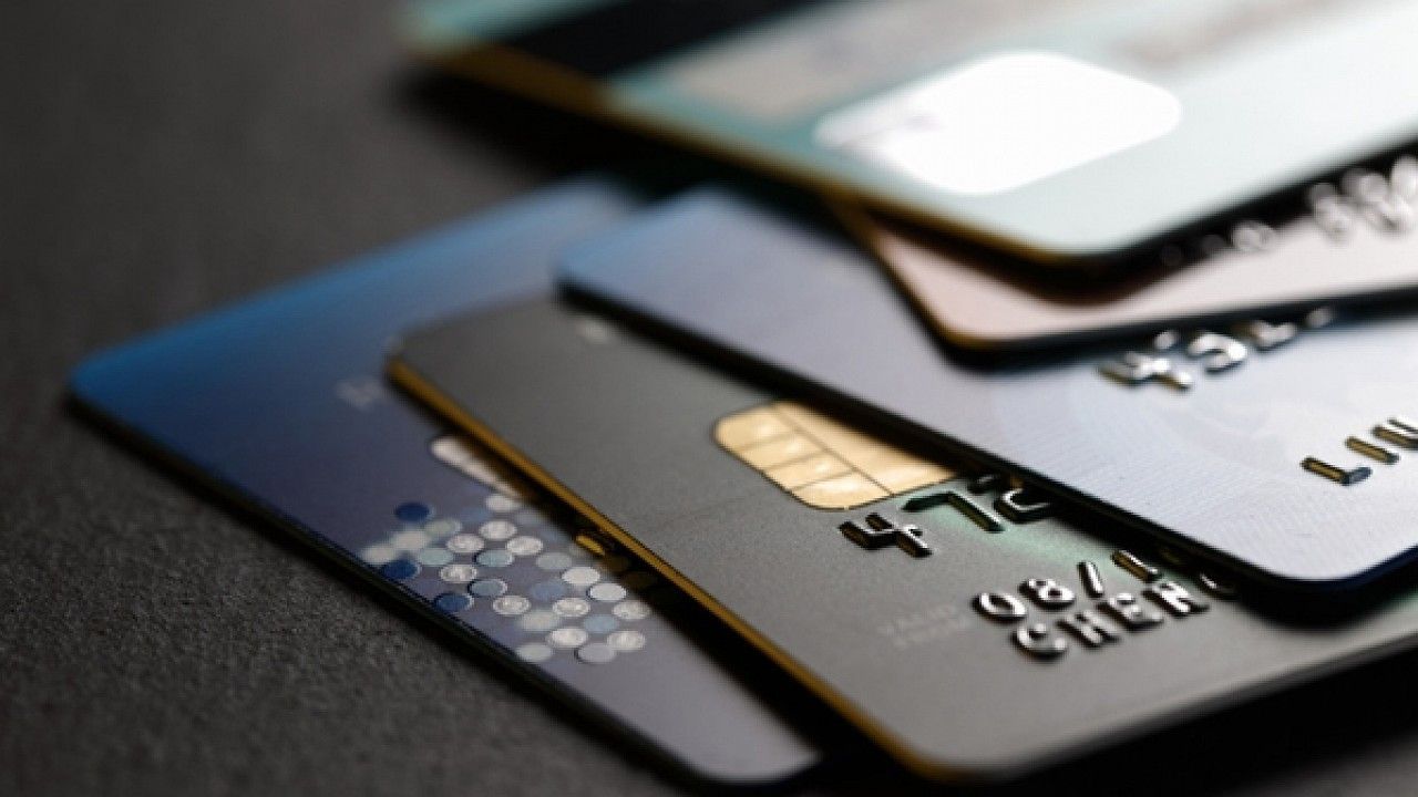 Kredi kartına kısıtlama geliyor
