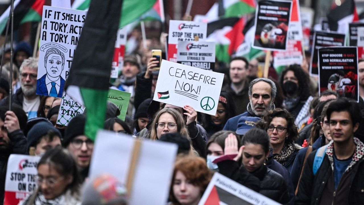 ABD ve Avrupalı güçlere rağmen İsrail'in Gazze'deki katliamına tepkiler artıyor