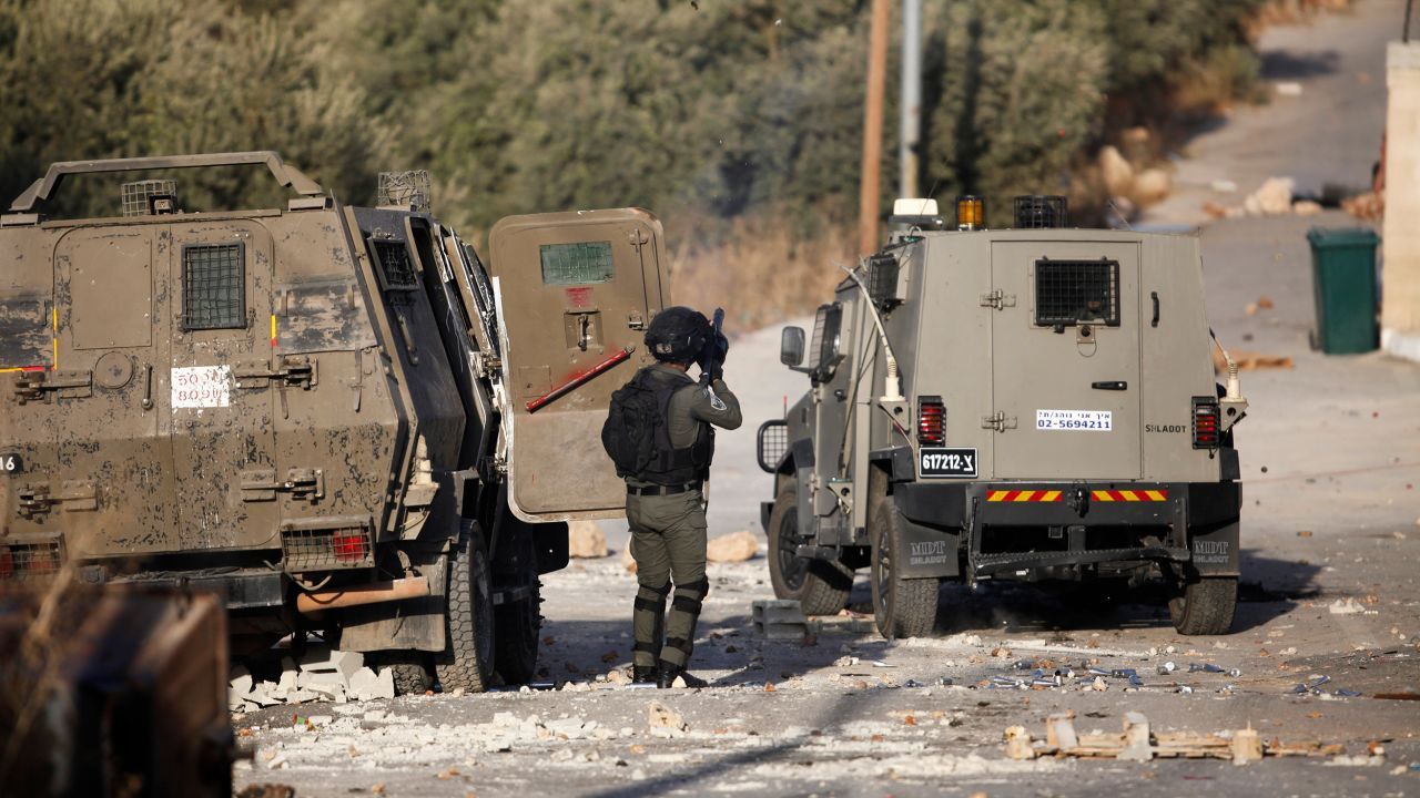Terörist Yahudiler, Batı Şeria'da Filistinli babayı başından vurdu