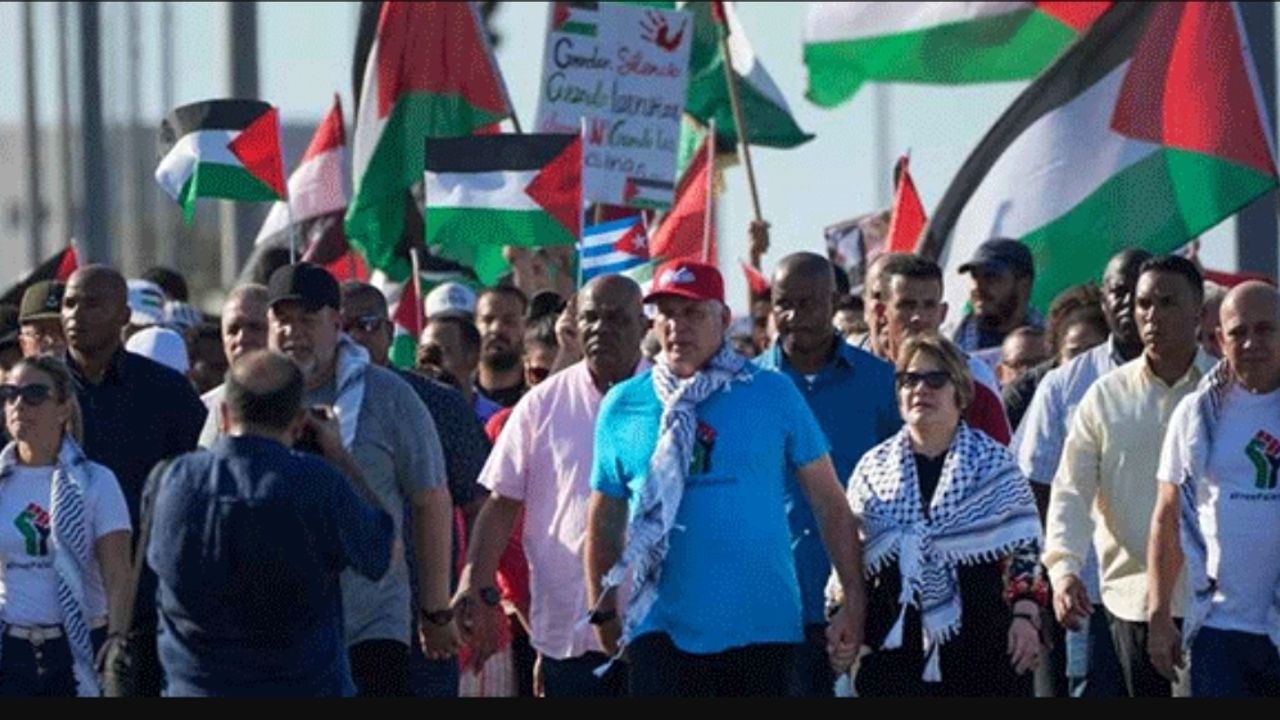 Küba'da Filistin'e destek yürüyüşü