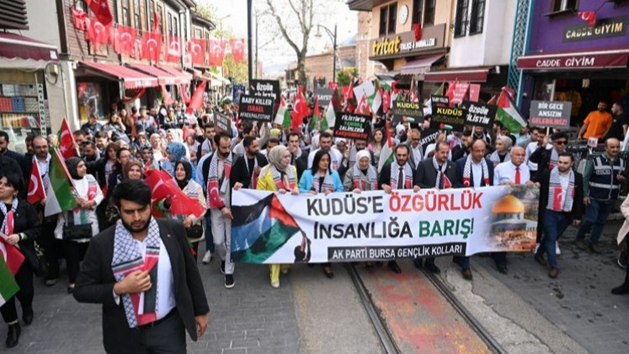 Bursa'da Filistin'e destek" yürüyüşü düzenlendi