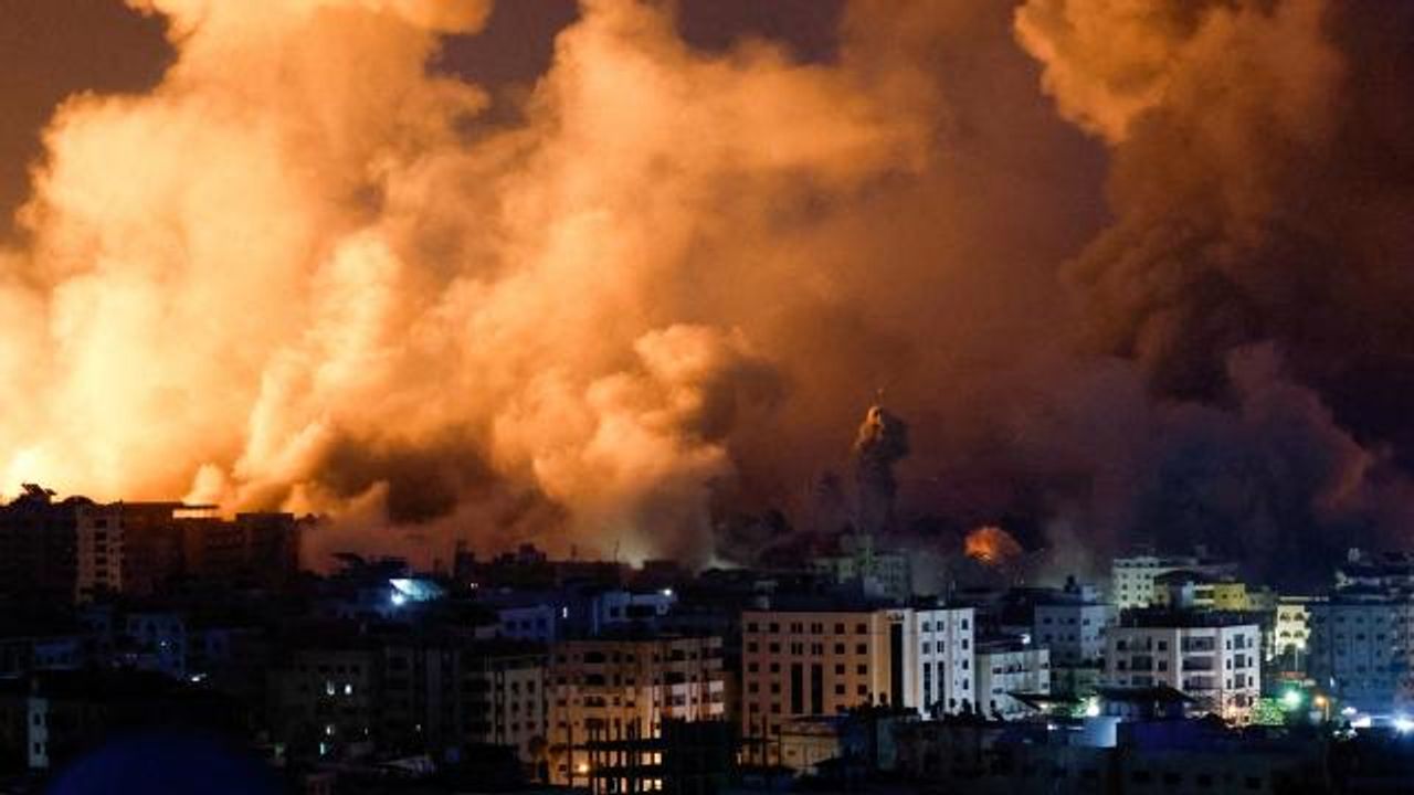 Terörist İsrail, Gazze Şeridi'ne saldırılarında 53 bin ton bomba kullandı