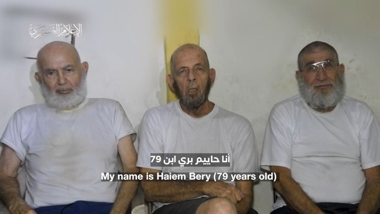 Kassam'ın elinde tuttuğu esirler: "İsrail ordusunun kurbanı olmak istemiyoruz"