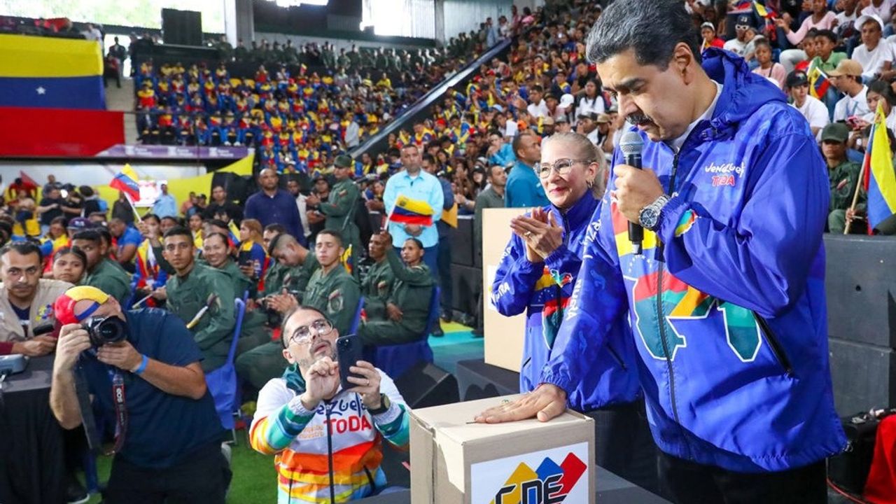 Venezuela, Guyana’nın 3'te 2'sini ilhak etmek için bugün referanduma gidiyor