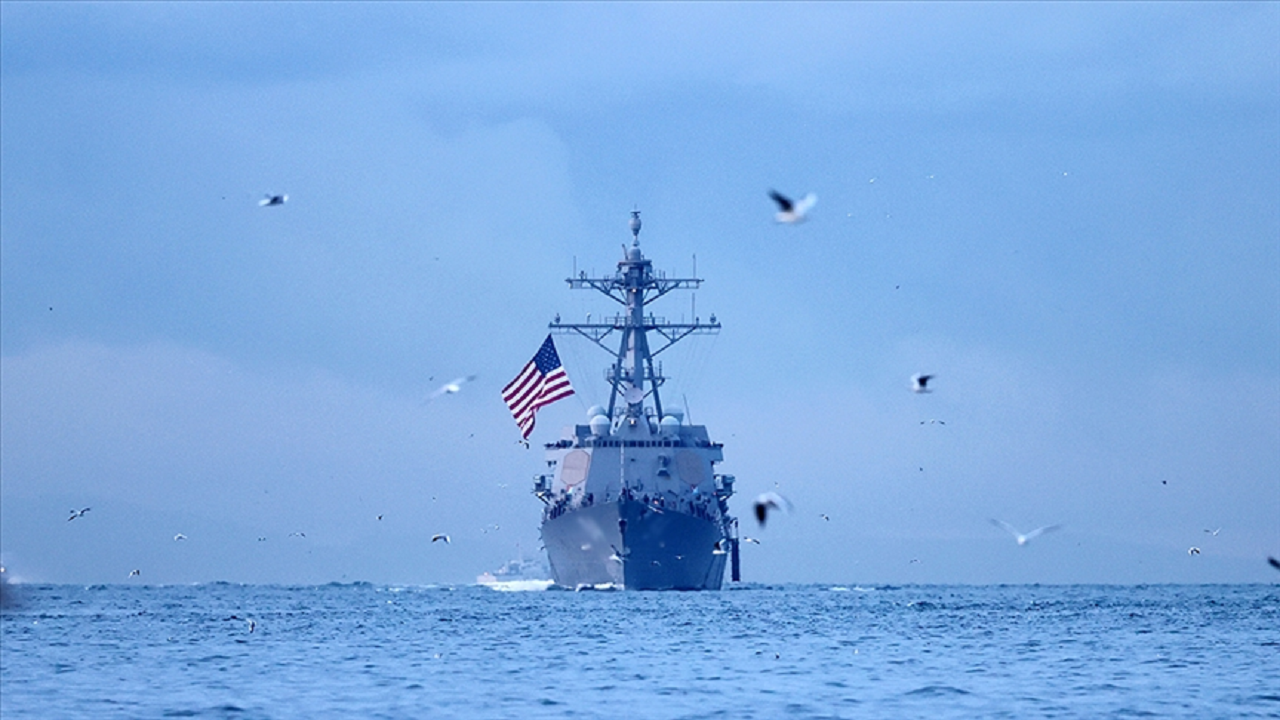 CENTCOM: ABD bayraklı gemilere 3 gemisavar balistik füze fırlatıldı