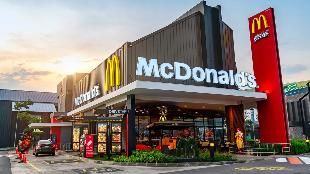 McDonald's CEO'su: Gazze'ye destek boykotları satışlarımızı etkiledi