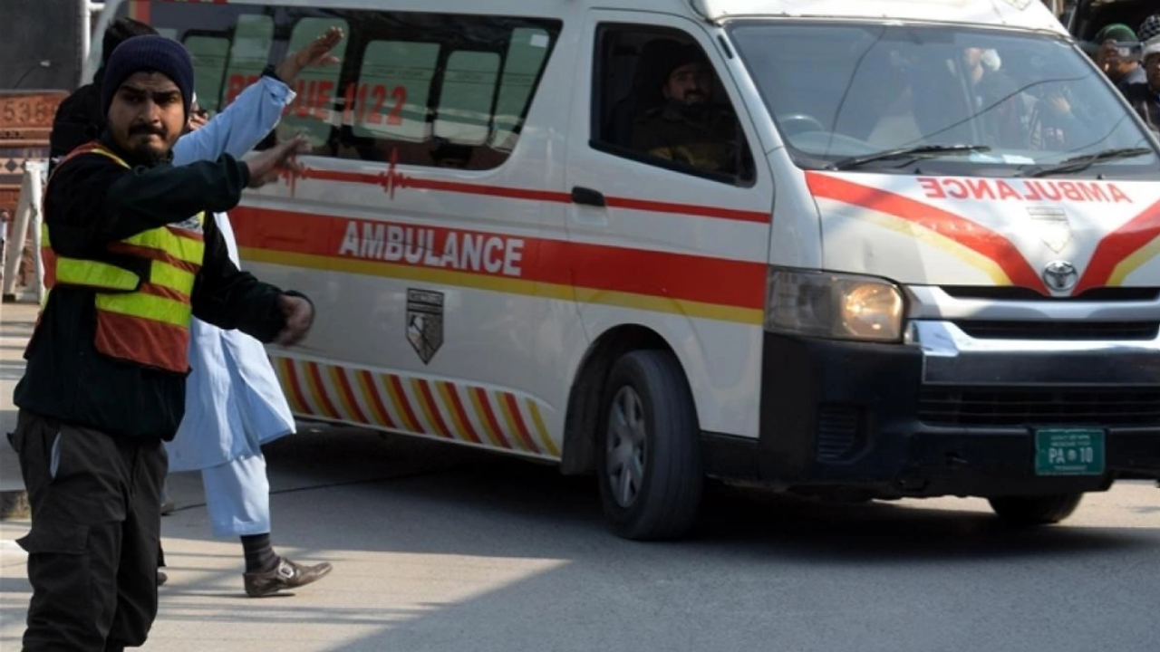 Pakistan'da bombalı saldırı: 9 kişi yaralandı