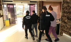 Mersin'de fuhuş operasyonunda 11 zanlı tutuklandı