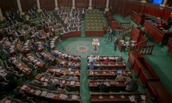 Tunus'ta meclis 20 ay sonra açıldı